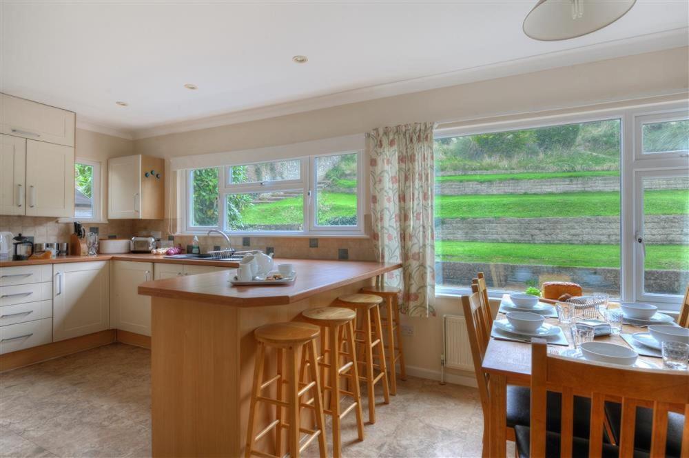 Vila Strathaven Uplyme Exteriér fotografie